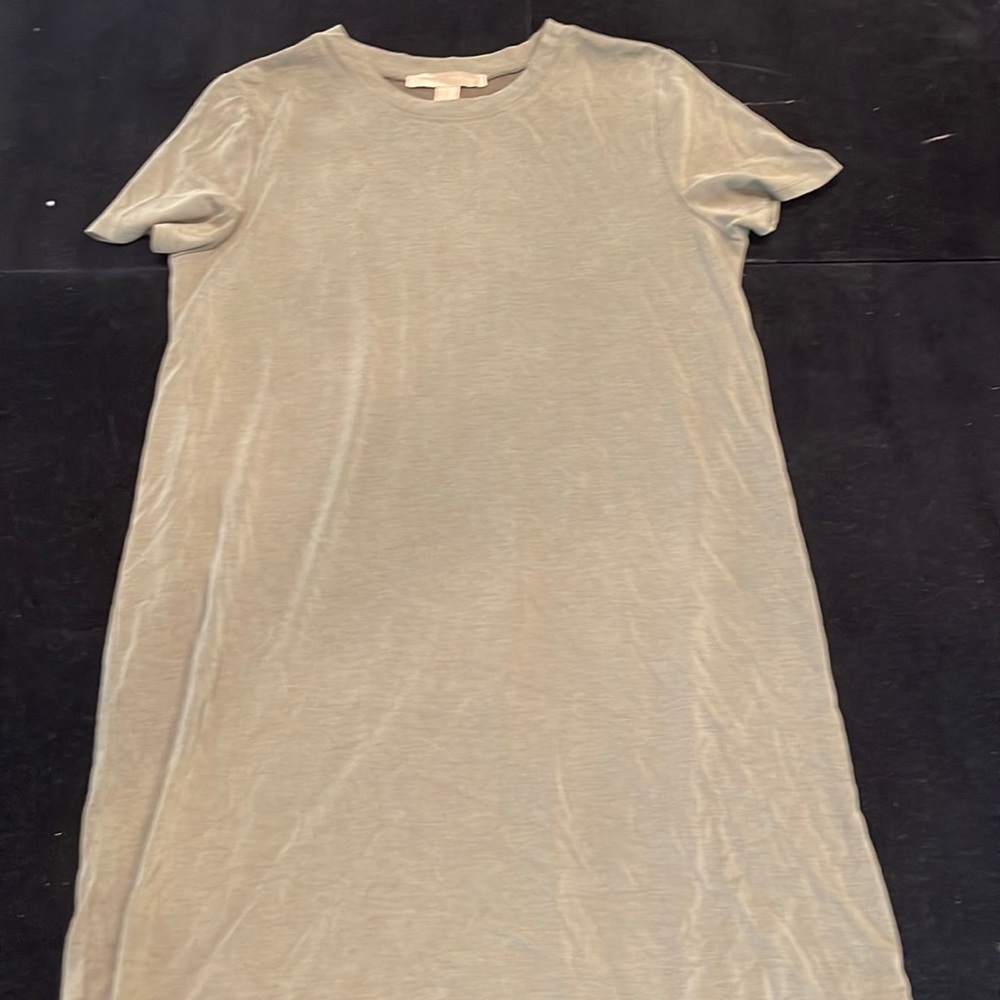 Forever 21 green T-shirt dress, size M